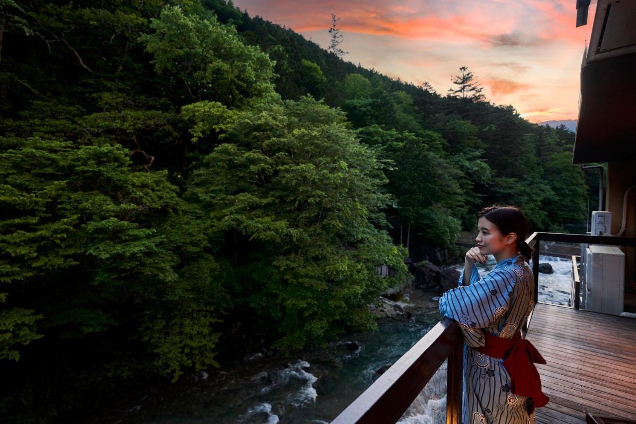 Shima-Onsen Toshimaya Nakanojo Exterior photo