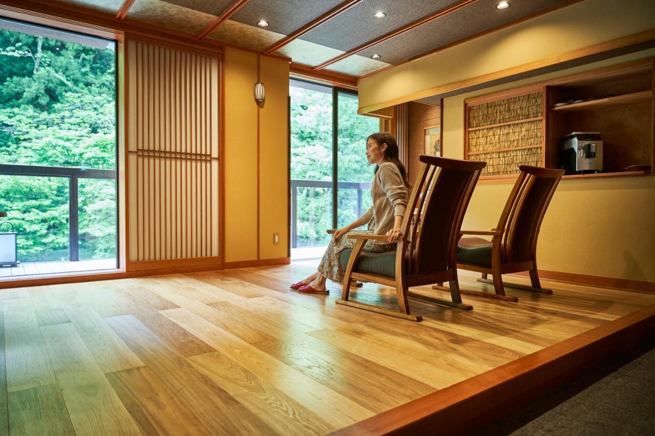 Shima-Onsen Toshimaya Nakanojo Exterior photo