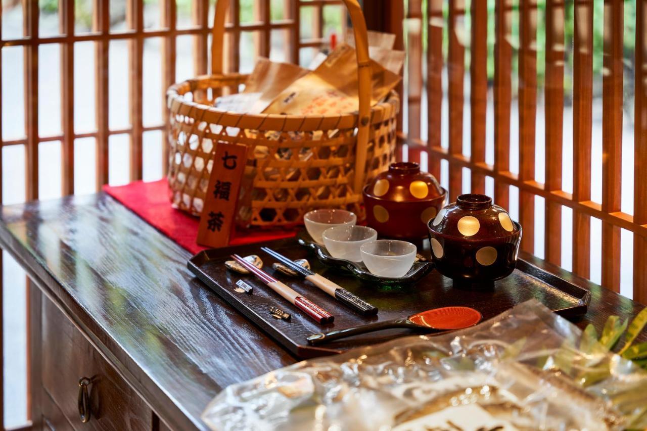 Shima-Onsen Toshimaya Nakanojo Exterior photo